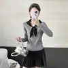 Estilo Universitário de Outono Design Puro Lustre Tricô Malha Redutor de Idade Gola Azul Marinho Xale Tricô Malha Tops Femininos