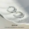 Pendientes de Nicho con Diseño de Agua Fluida Irregular para Mujer, Pendientes de Aro Lisos de Plata, Pendientes de Botón de Lujo Ligero de Gama Alta, Accesorios para Orejas Súper Modernos 2026