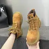 Botas Martin de Suela Gruesa para Aumentar la Altura para Mujer 2026 Nuevas Botas Cortas Casuales Retro Botas Amarillas para Mujer Botas Ajustadas para Deportes al Aire Libre