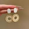 Pendientes de Aro Redondos de Madera Marrón Bonitos Ciaire con un Toque Vintage Elegante y de Alta Gama, Pendientes Sencillos y Aretes