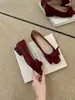 Altura de Tacón 3cm~Zapatos Planos de Tacón Grueso de Gama Alta Francesa para Mujer 2025 Nuevo Estilo de Noche Zapatos Rojos para Boda