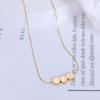Gargantilla Lujo Ligero Diseño Nicho S Cadena Plana Acero Titanio Oro 18K Collar Clavícula Cuentas Pequeñas Doradas Efecto Adelgazante