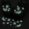 Girasol Dorado Cadena Verde Compatible con Crocs Lujo Ligero Flor de Zapato con Pedrería Hebilla de Zapato Accesorios Moda DIY Hebilla Decorativa