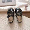 Zapatos Pequeños de Cuero con Doble Moño para Niñas 2026 Otoño Nuevo Estilo Coreano Zapatos Mocasines Suaves para Bebé Zapatos de Princesa para Niños Pequeños