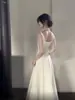 Vestido sin mangas de cuello cuadrado con dobladillo grande para mujer, nuevo estilo de verano para chicas jóvenes, entallado en la cintura, adelgazante, elegante, suave y rejuvenecedor, adecuado para el uso diario