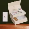 Caja de regalo de alta gama tapa abatible personalizada tapa superior e inferior caja de papel negro tarjeta blanca caja corrugada caja de color impresión personalizada