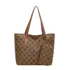 Bolsa Estilosa para o Dia a Dia 2026 Outono Nova Bolsa de Ombro de Grande Capacidade Elegante Bolsa Tote de Alto Valor para Mulheres Tendência