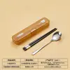 Cubiertos Antibacterianos de Iones de Plata para Estudiantes Acero Inoxidable 316 Palillos Cuchara Tenedor Set Portátil con Almacenamiento a Prueba de Polvo para Viajes y Excursiones