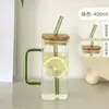 Linda Caneca Quadrada para Leite Frio e Chá Verde, Caneca de Chá Doméstica de Vidro Borossilicato de Alta Qualidade Atacado, Copo Quadrado de Vidro com Tampa de Madeira e Alça Colorida