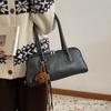 Bolso de Mano Pequeño Vintage para Mujer, Nuevo Bolso de Hombro/Axila de Nicho Otoño e Invierno 2026, Bolso de Mano de Alta Gama, Bolso Baguette