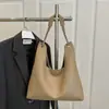 Bolsa Simples de Grande Capacidade para Sogra 2025 Nova Bolsa Casual de Ombro para Compras Moda Retrô Classe Bolsa Tote para Trabalho