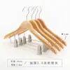 Tienda de Ropa Hogar Perchas de Madera Maciza Perchas de Madera para Hombre Hotel Perchas Antideslizantes para Pantalones Venta al por Mayor Logo Personalizado