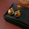 Moda Agulha de Prata Simples Brincos Redondos de Resina Retrô Nicho Elegante Versátil Acessível Luxo Brincos de Alta Qualidade para Mulheres