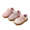 Zapatillas para Niña con Forma de Corazón 2026 Primavera y Otoño Zapatos Infantiles Guardería Zapatos para Caminar de Bebé Suela Suave Antideslizantes para Niñas de 1 a 6 Años