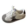 Zapatos infantiles retro con cabeza de concha desgastada para niños pequeños, zapatillas para niños, zapatos de lona con estrella para niñas, zapatos blancos para niños, bebé otoño