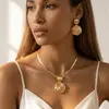 Pendientes de diseño geométrico circular en espiral, collar de cadena para la clavícula versátil y de alta gama, joyería de estilo europeo y americano transfronteriza