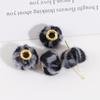 Otoño e Invierno felpa suave color punto bola de pelo redonda agujero recto agujero de cordón pendientes accesorios de joyería DIY al por mayor