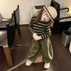 Conjunto Infantil 2026 Nuevo Estilo Primavera y Otoño para Niñas, Camiseta de Manga Larga a Rayas Estilo Coreano y Pantalones Jogger Elegantes de Corte Holgado