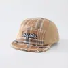 Al por mayor Otoño 2026 Lana Cálida Gorra de Pato para Bebé Estilo Coreano Serie a Cuadros para Niños y Niñas Sombrero de Ala Suave de Moda para Bebé
