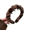 Diadema Antideslizante con Dientes Estampado de Leopardo de Felpa para Otoño e Invierno para Mujeres 2026 Nuevo Estilo Diadema para Lavado de Cara Maquillaje Mascarilla Pasador para el Cabello Tocado