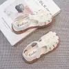 Sandalias para Niñas 2026 Verano Nueva Moda Versátiles Zapatos Casuales con Lazo Sandalias de Punta Cerrada Zapatos de Princesa Modernos