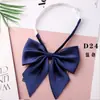 Cuello JK Lazo a Cuadros Uniforme para Foto de Graduación Estilo Universitario Japonés para Mujer Mariposa Decorativa Falda a Cuadros Mismo Cuadro Pequeño
