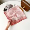 Colección de Pañuelos Cuadrados Pequeños Retro de 70 cm, Nuevo Pañuelo de Seda Otoño e Invierno, Bufanda para el Cuello con Patrón de Espiga, Protector de Cuello Multiusos, Pañuelo Vintage para Atar Bolsos