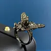 Anillo medieval transfronterizo resina negra perla diamante diseño estéreo anillo de abeja joyería vintage al por mayor nuevo