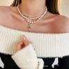 Collar multicapa con cruz de metal con incrustaciones de diamantes y perlas, cadena de clavícula con personalidad de nicho, collar de moda que combina con todo, fábrica al por mayor