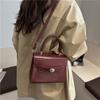 Diseño de Nicho Moda 2026 Otoño Nuevo Estilo Textura Elegante Versátil Retro Bolso de Mano Hombro Cruzado Bolsa Cuadrada Pequeña