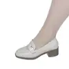 Zapatos de cuero populares para mujer, nuevo modelo otoño 2026, mocasines de tacón alto que aumentan la altura de cuero suave, zapatos de vestir versátiles de tacón medio grueso.