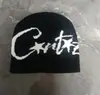 Chapéu de Tricô Jacquard com Letra Novo para Outono e Inverno para Homens e Mulheres, Versátil Quente Hip-Hop Chapéu para Frio Chapéu Pulôver, Moderno e Fashion