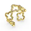 Anillo de Plata de Ley S925 Chapado en Oro K con Diseño de Trébol de Cuatro Hojas para Mujer, Diseño de Nicho, Sensación de Alta Gama, Anillo Elegante y Versátil