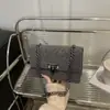 Bolsas de Luxo para Mulheres 2025 Nova Moda Corrente Pequena Quadrada Estilo Western Bolsa Transversal Nicho Ombro Único Bolsa de Axila