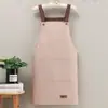 Suministro al por mayor del fabricante Delantal Listo para usar Impermeable y a prueba de aceite Correas ensanchadas para Cocina del hogar Trabajo Nuevo estilo