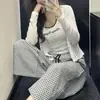 Conjunto de 3 Peças Feminino para Primavera e Outono: Cardigã, Manga Longa Xadrez, Calça Longa - Estilo Coreano Solto, Calça de Perna Larga, Conjunto para Casa
