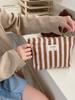 39211 Bolsa de aseo de rayas frescas para mujer, bolsa de aseo, bolsa de almacenamiento, gran capacidad, portátil, bolsa de cosméticos simple de mano