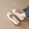Zapatos Planos Beige Mary Jane con Lazo para Mujer 2026 Otoño Nuevo Estilo Boca Baja Moda Suela Suave Fondo Plano Slip-on de Piel