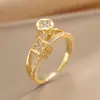 Anillo Exquisito Super Brillante de Circonita para Niñas, Lujo Accesible y Anillo de Apertura Ajustable de Gama Alta, Baño de Oro Real Simple