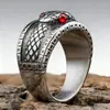 Comercio Exterior Transfronterizo Joyería al por Mayor Anillo para Hombre Retro Europeo y Americano con Cola de Serpiente Finamente Tallado Anillo Gótico de Acero Inoxidable