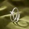 Anillo de Estrella de Mar Mate de Plata de Ley S925 para Mujer, Anillo de Lujo Ligero de Gama Alta, Diseño de Moda Coreana de Nicho Anillo de Estrella