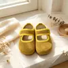 Pantuflas estilo francés para niños 2026 primavera y otoño nuevas versión coreana para niñas de terciopelo suave suela flexible zapatos de princesa mocasines Birkenstock