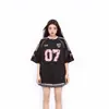 Camiseta de Manga Corta con Estampado de Retazos Raglán Estilo Retro Americano para Mujer, Top Casual de Verano Estilo Deportivo, Jersey Holgado con Cuello en V Moderno