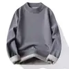 Malharia Transfronteiriça Masculina Outono e Inverno Veludo Espessado Gola Redonda Malharia para Jovens e Meia-Idade Outono e Inverno Cor Sólida Camiseta para Usar por Baixo