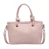Bolso de mano tejido de gran capacidad, a la moda, transfronterizo 2026, Bolso de mano de alto valor para el trabajo, Novedad Primavera 2026