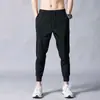 Traje de Pareja Nuevo Transfronterizo Primavera y Otoño 2023 Tres Barras Moda Coreana Casual Deportivo Ajustado Conjunto de Dos Piezas para Hombre