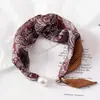 2025 Nuevo Collar Delgado de Perlas para Primavera y Verano Bufanda con Hebilla Magnética Colgante para Mujer Cadena para Clavícula Bufanda