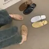 Mules sin cordones de malla de punta cerrada con diseño único Chuyuji para mujer, adecuados para uso en exteriores, transpirables, calados, de suela plana