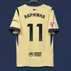 2526 Camisa do Barcelona Número 10 Yamal, Número 9 Lewandowski, Número 11 Raphinha, Uniformes de Futebol Casa e Fora