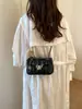Bolso Cuadrado Pequeño Acolchado con Cadena de Alta Gama para Mujer, Nuevo Bolso de Hombro de Moda Verano 2026, Bolso Cruzado Versátil para el Trabajo
